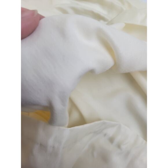 Vtg Neiman Marcus Bert Yelin Ivory Long Sleeve Nightgown Women's Size Medium - Picture 12 of 16